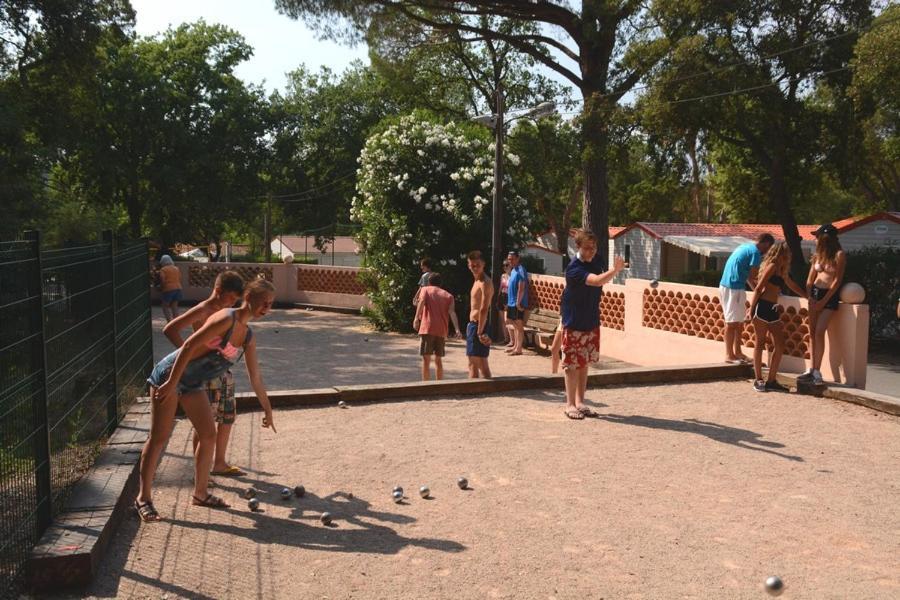 Camping Montana Parc - Gassin Golfe De St Tropez - Maeva Buitenkant foto