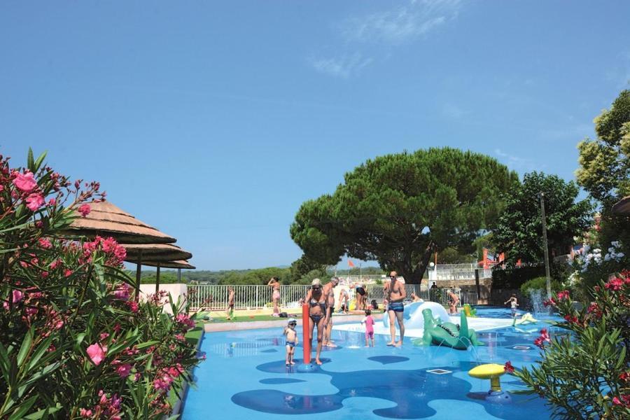Camping Montana Parc - Gassin Golfe De St Tropez - Maeva Buitenkant foto